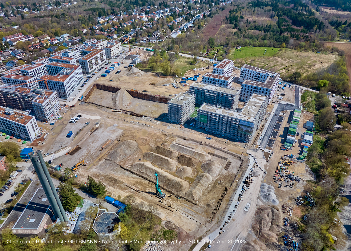 21.04.2023 - Luftbilder von der Baustelle Alexisquartier und Pandion Verde in Neuperlach